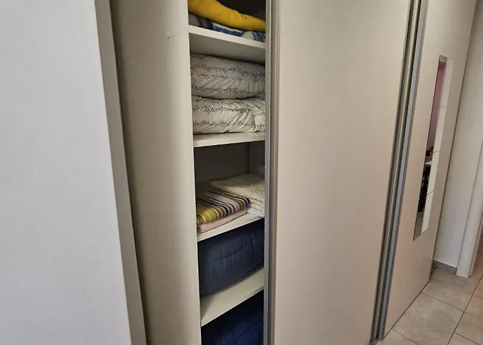 Stefan 2 Apartament *